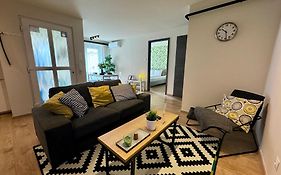 Emerald Apartment